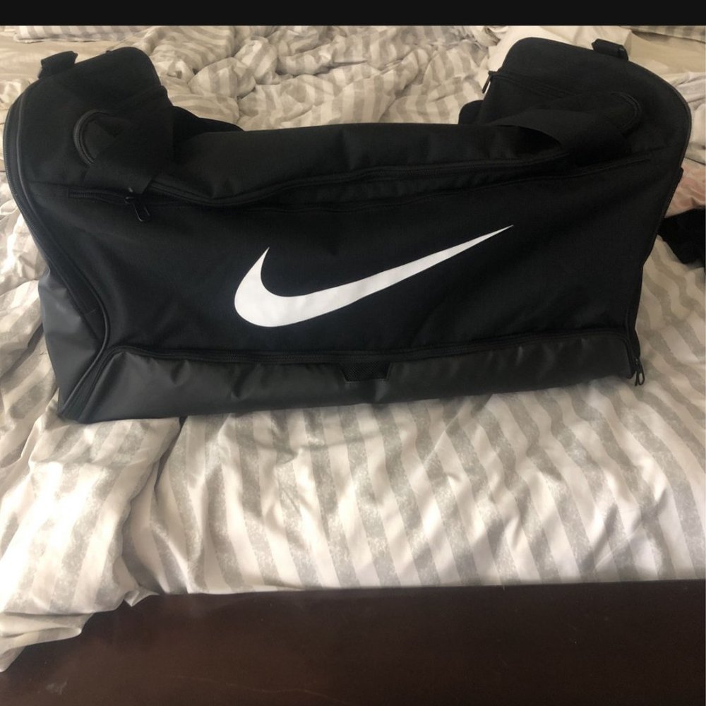 Nike XL Duffel Bag - NWOT